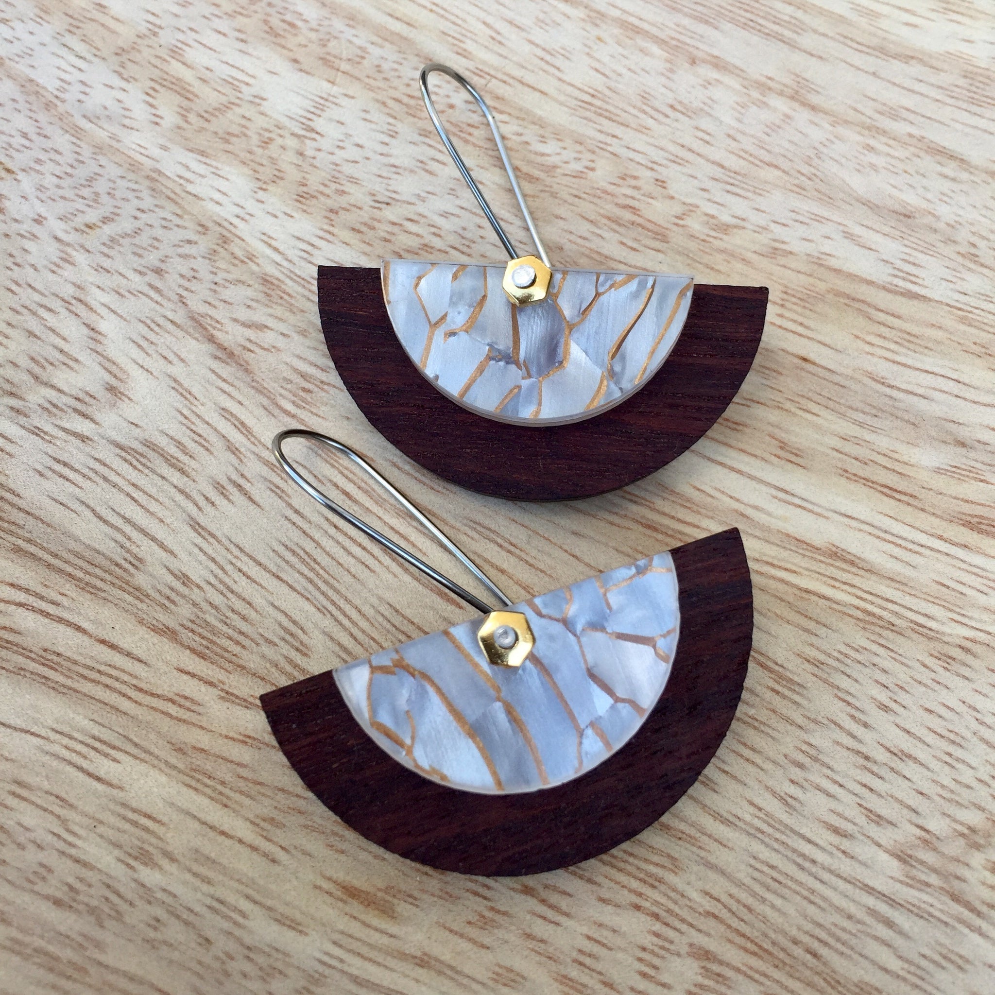 Timber/Pearl Slice